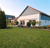 Saniertes Einfamilienhaus,viel Platz auch für Gewerbe,Südgarten - Babenhausen