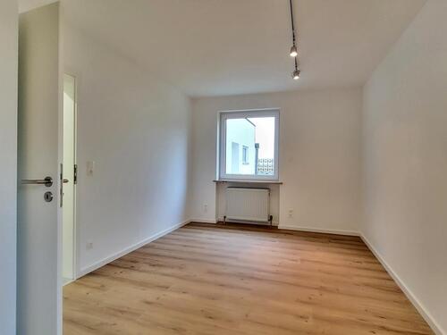 Foto - 6 Zimmer Doppelhaushälfte in Lappersdorf