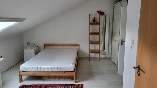Foto - 1 Zimmer Dachgeschoßwohnung zur Miete in München