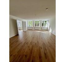 Ab sofort! Renovierte 3 Zimmer Altbauwohnung in Citylage - Itzehoe