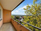 Foto - Frisch saniert! 3-Zimmer-Wohnung mit Loggia, Aufzug & traumhaftem Weitblick in Barsingh. Egestorf