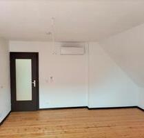 Großzügige Wohnung (120 m²) – ab sofort frei - Langenhahn