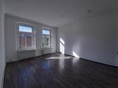 Foto - Selbstrenovierer aufgepasst: Altbau-Beletage in Gründerzeit-Stadtvilla!