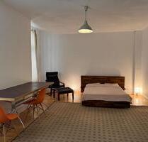 WG Zimmer in frisch renovierter und möblierter Altbau Wohnung - Berlin Friedrichshain-Kreuzberg