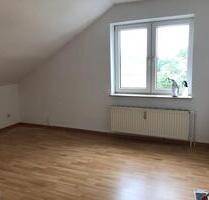 3 Zimmer EBK, Bad, OG Dachgeschoss, gut geschnitten - Bornhöved