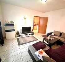 Helle 2ZiKB Wohnung in Wallerfangen mit gr. Garage und Garten - Rehlingen-Siersburg