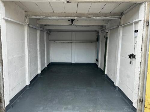 Foto - Garage in bester Lage 39114 mit Alarmanlage zu vermieten