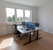 Haus zu vermieten - 1.800,00&nbsp;EUR Kaltmiete, ca.&nbsp; 295,00&nbsp;m&sup2; in Schopfheim (PLZ: 79650)