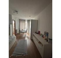 Schöne 1-Zimmer-Studenten-Wohnung mit Einbauküche in Landau - Landau in der Pfalz