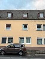 Mehrfamilienhaus mit 5 Wohnungen und eine Gewerbe voll vermietet - Sulzbach-Rosenberg
