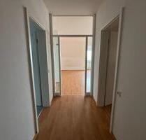 helle Dachgeschosswohnung - 3 ZKB mit Einbauküche in Frickhofen - Dornburg