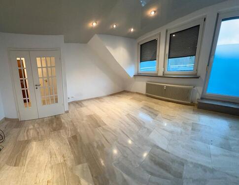 Foto - Helle Dachgeschosswohnung in Schildgen ab sofort zu vermieten