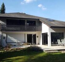 Villa mit grossem Grundstück in München-Allach