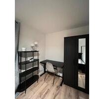 Vollmöbliertes Studenten WG Zimmer (inkl. Strom & Internet) - Mannheim Herzogenried