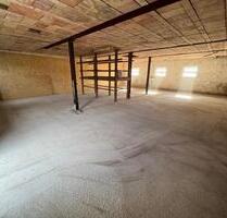 Lagerraum zu vermieten - 350,00&nbsp;EUR Kaltmiete, ca.&nbsp; 100,00&nbsp;m&sup2; in Bad Segeberg (PLZ: 23795)