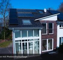 Etzhorn: Haus Bj. 2012 | 165 m² + 70 m² UG | Wärmepumpe + PV - Oldenburg
