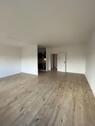 Foto - LICHTDURCHFLUTENDE 3 ZIMMER-WOHNUNG mit EBK, Balkon & offene Küche