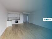 Foto - Luxus nähe Berlin: 3 Zimmer mit EBK und exklusivem Balkonambiente!