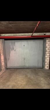 Foto - Tiefgaragenstellplatz zum Vermieten - Zentrum Leonberg