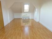 Foto - Dachgeschoßwohnung in Zwickau zur Miete
