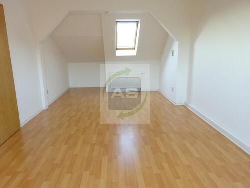 Foto - Dachgeschoßwohnung in Zwickau zur Miete