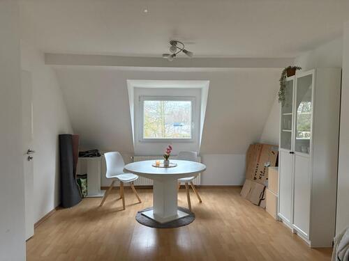 Foto - 2 Zimmer Dachgeschoßwohnung zur Miete in Mülheim an der Ruhr