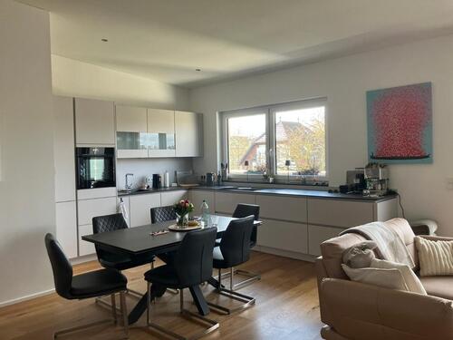 Foto - 3 Zimmer Penthouse- Wohnung - 1.345,00&nbsp;EUR Kaltmiete, ca.&nbsp; 110,00&nbsp;m&sup2;