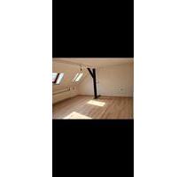 geräumige Wohnung - 650,00 EUR Kaltmiete, in Adelebsen (PLZ: 37139)