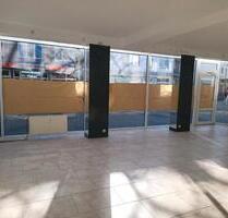 100 qm große Gewerberäume in der Fußgängerzone - Wilhelmshaven Fedderwardergroden