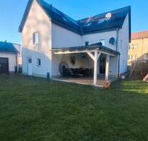 Einfamilienhaus - 390.000,00&nbsp;EUR Kaufpreis, ca.&nbsp; 210,00&nbsp;m&sup2; in Großröhrsdorf (PLZ: 01900)