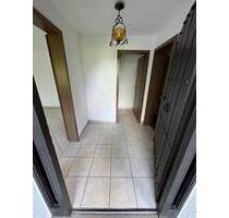 Frisch gestrichene 2 Zimmerwohnung in Gutweiler - Osburg