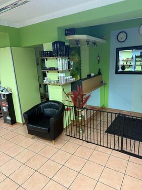 Foto - Top-Friseursalon in attraktiver Lage zu vermieten