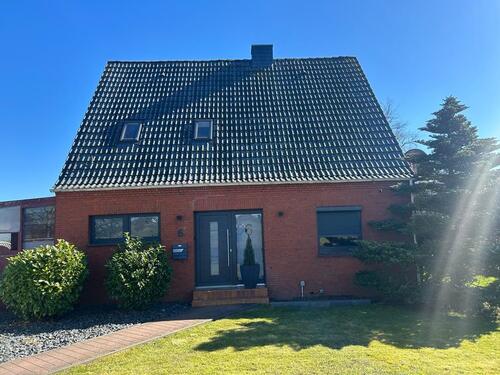 Foto - Kernsaniertes Einfamilienhaus ohne Makler