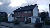 Foto - Doppelhaushalthälfte mit Potenzial und großem Garten (Euskirchen)