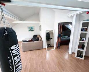 Wohnung Eimsbüttel 80m2 1 Jahr zur Untermiete ab 15.5. - Hamburg Stellingen