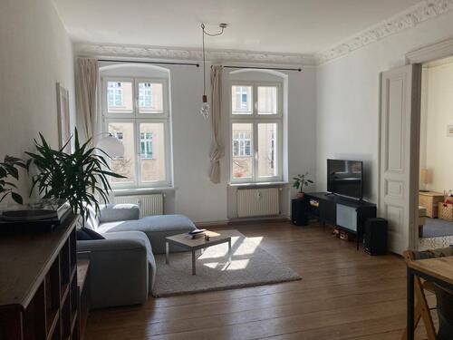 Foto - Helle Altbauwohnung zur Zwischenmiete