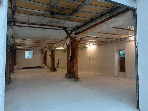 Foto - Lagerhalle, Garage, Wohnwagenstellplatz Rottenburg