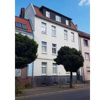 Helle 3-Zi-Wohnung mit 74 m² , 2 Bäder im EG, frei zum 1.11.26 - Schönebeck (Elbe)