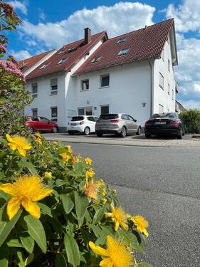 Foto - Griesheim KFZ Stellplatz im Hof zu vermieten!