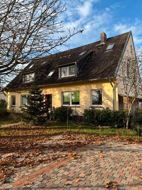 Foto - Gemütliche 3-Zimmer mit Terrasse und Garten