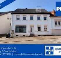 HOMBURG-KIRRBERG; SCHÖNE 3 ZKB WOHNUNG MIT EBK UND TERRASSE
