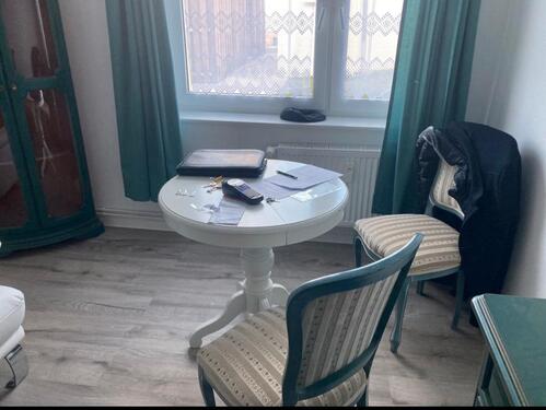 Foto - Teilmöblierte 2 RW, mit Keller und Stellplatz im EG