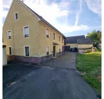 Bauernhaus mit Scheune - 105.000,00 EUR Kaufpreis, in Mammelzen (PLZ: 57636)