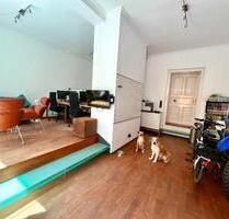 Co-Working in Altbau Ladenbüro Lehel – nur mit Hund! - All-in-Miete - München Schwabing-Freimann