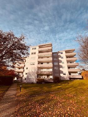Foto - Vollständig renovierte 3,5 Zimmer Wohnung. Frei nach Absprache