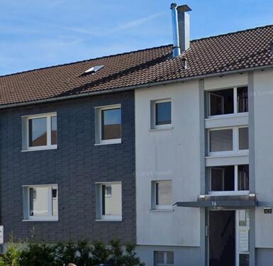 Foto - Gepflegte und modernisierte 2 Zimmer Wohnung in zentraler Lage
