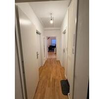 Möblierte Dachgeschosswohnung - 1.200,00&nbsp;EUR Kaltmiete, ca.&nbsp; 48,00&nbsp;m&sup2; in Berlin (PLZ: 14089) Spandau
