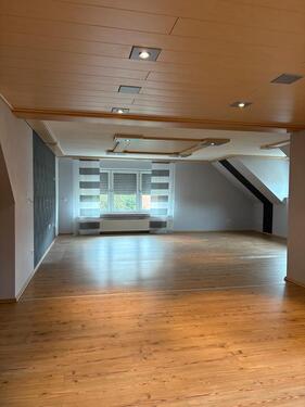 Foto - Zentrumsnahe Dachgeschosswohnung in Daaden zu vermieten