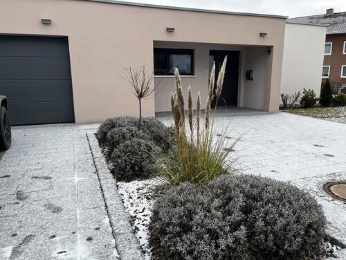 Foto - Einfamilienhaus zur Miete - 1.400,00&nbsp;EUR Kaltmiete, ca.&nbsp; 100,00&nbsp;m&sup2;