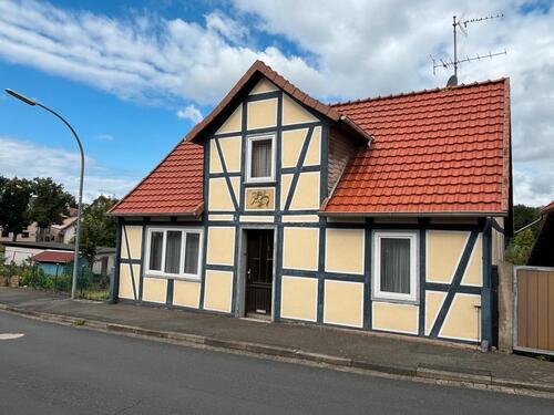 Foto - Freistehendes Einfamilienhaus mit Garten – ruhig gelegen OT